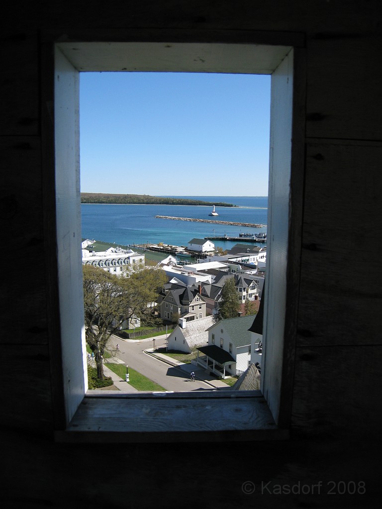 Mackinaw Island Area May 2008 0823.jpg - May 24 2008 a trip to Mackinac City for a 5 M race and a visit to Mackinac Island. A day to the UP, Paradise, Whitefish Point and Tahquamen Falls. This was followed by trips to Petoskey and Charlevoix.